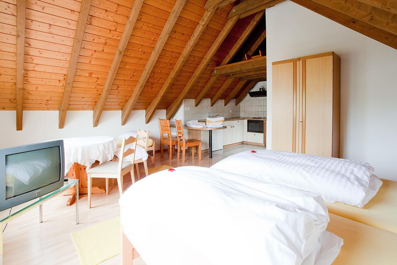 Bed and Breakfast Freihof Embrach Zewnętrze zdjęcie